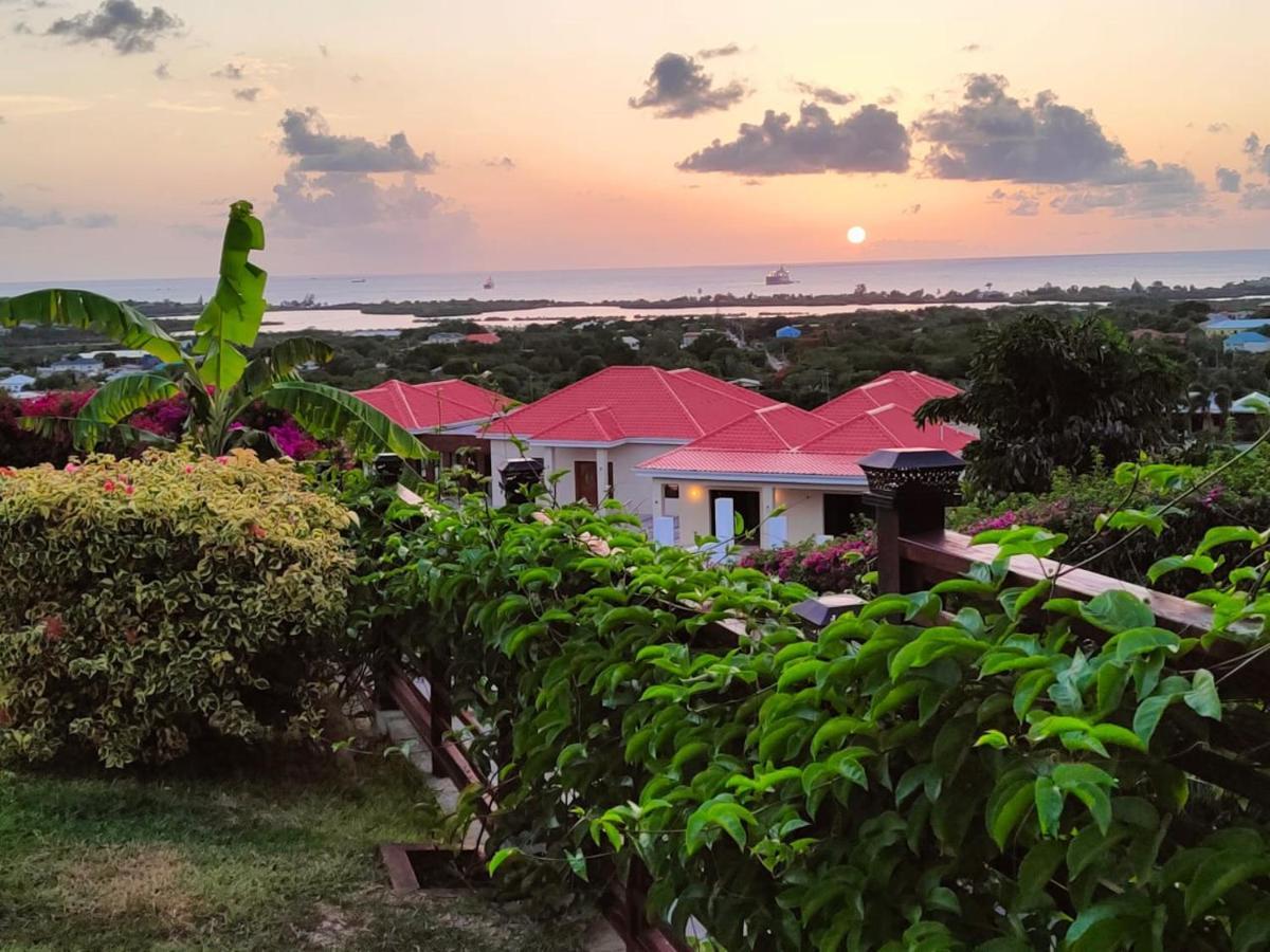 Holiday Home Belvedere Dickenson Bay Extérieur photo