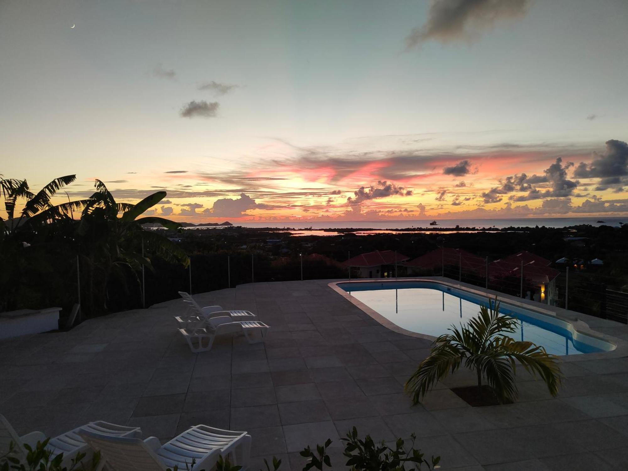 Holiday Home Belvedere Dickenson Bay Extérieur photo